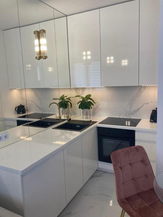 Apartamenty Parkowe B18 Osvětim Exteriér fotografie